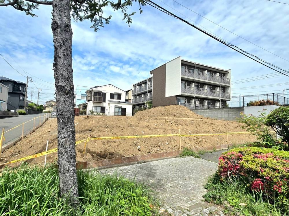 Building-Conditioned Land for Sale in Fujisawa, Kanagawa - Thumbnail 2