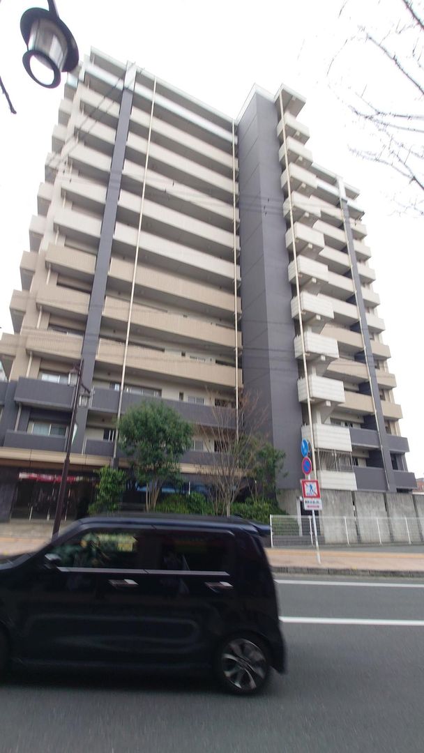 3LDK Apartment for Sale in Hita, Oita - 87m² - Thumbnail 2