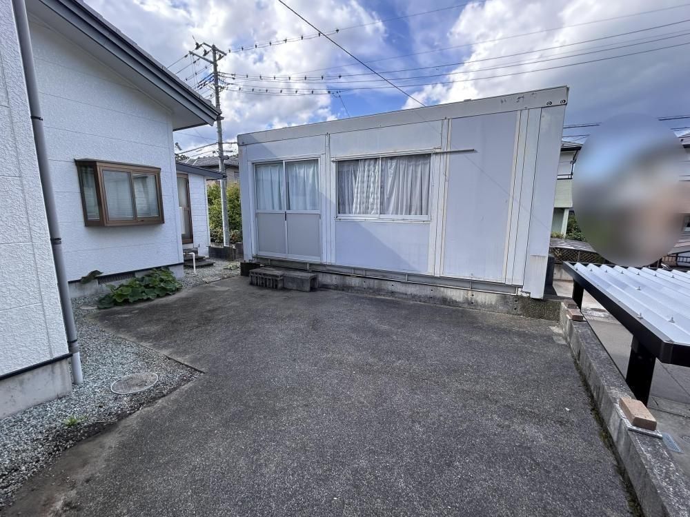 5DK Japanese House on 140 Tsubo Lot in Sendai, Miyagi - Thumbnail 3