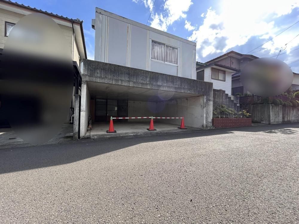 5DK Japanese House on 140 Tsubo Lot in Sendai, Miyagi - Thumbnail 2