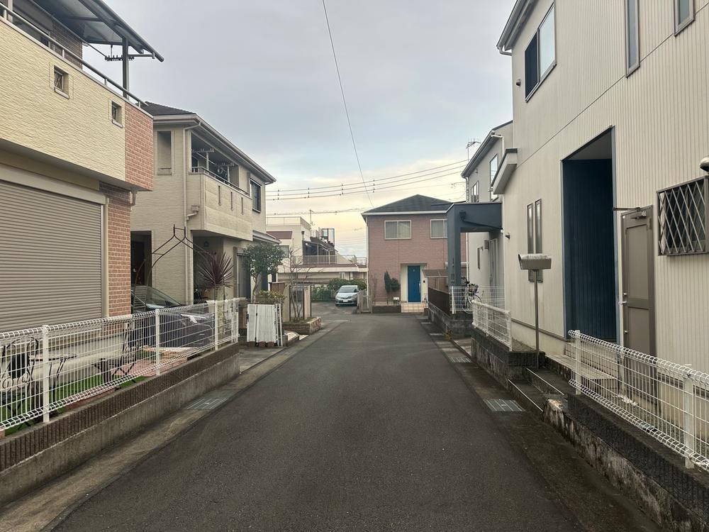 4LDK Detached House in Hadano, Kanagawa - 20.8 Million Yen - Thumbnail 2