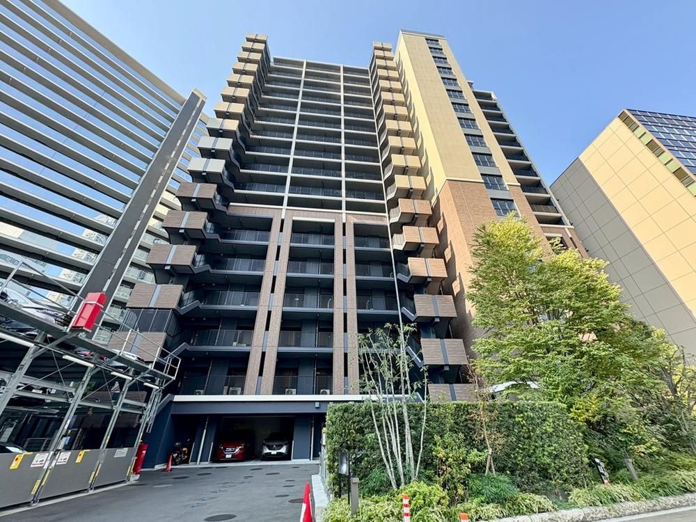 3LDK Apartment for Sale in Saitama Shintoshin, 70m² - Thumbnail 2