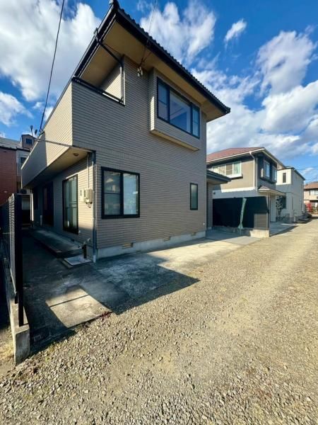 Renovated 4LDK House in Nagamachi, Sendai - Image 1