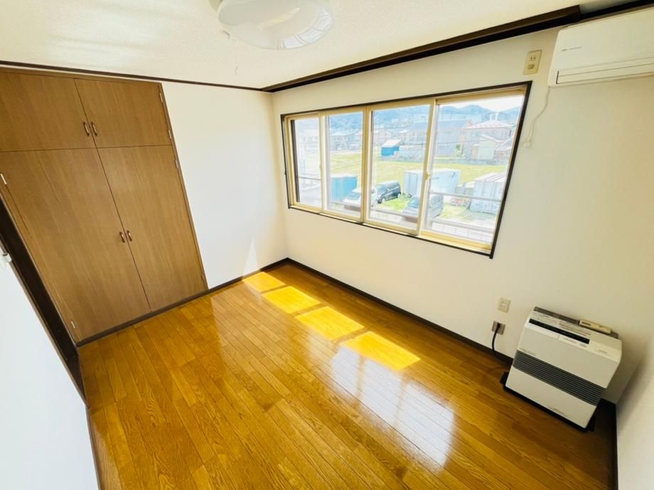 6LDK Detached House in Aizuwakamatsu, Fukushima - 16.9 Million Yen - Thumbnail 2