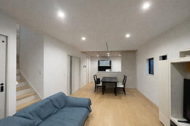 2023-Built 3LDK House with 3-Car Parking in Chikuzen Town - Thumbnail 4