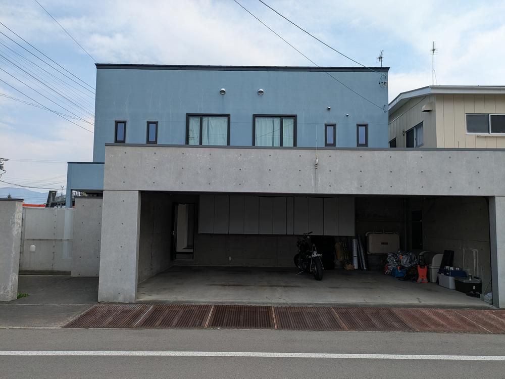 4LDK+2S Detached House for Sale in Nagano City, 322 sqm Land - Thumbnail 3