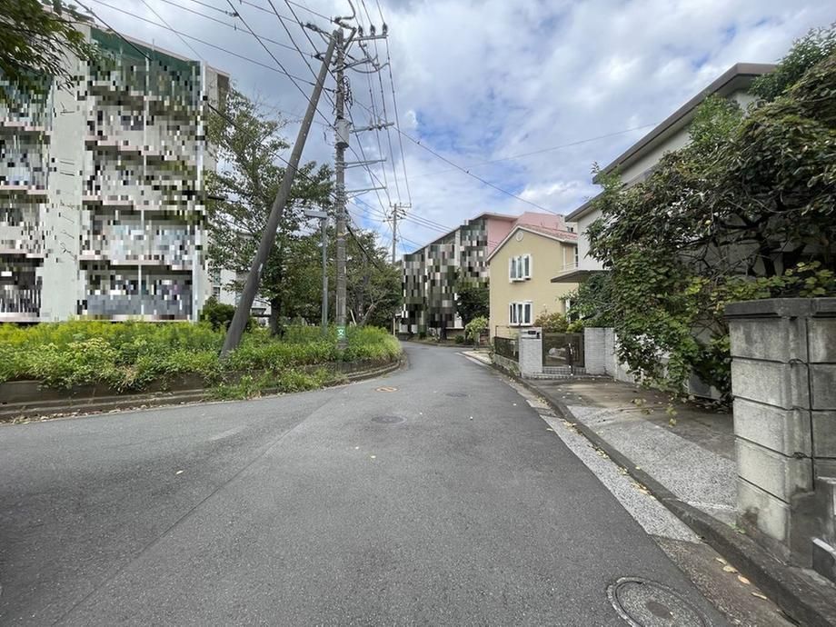 Land for Sale in Totsuka, Yokohama - 209.72m2 Plot - Thumbnail 2