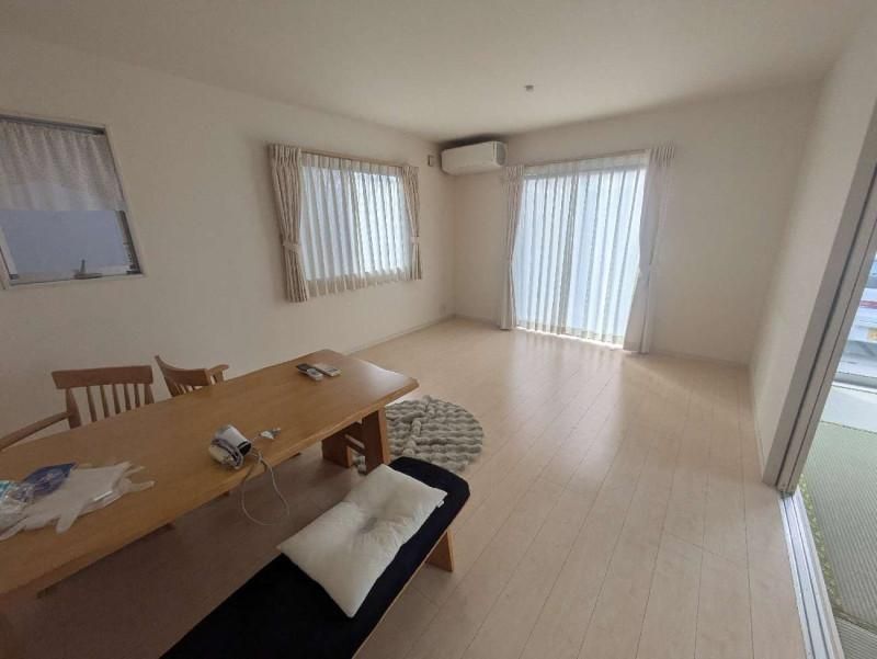 4LDK Resale House in Takamatsu, Kagawa - 105.99 sqm - Thumbnail 4