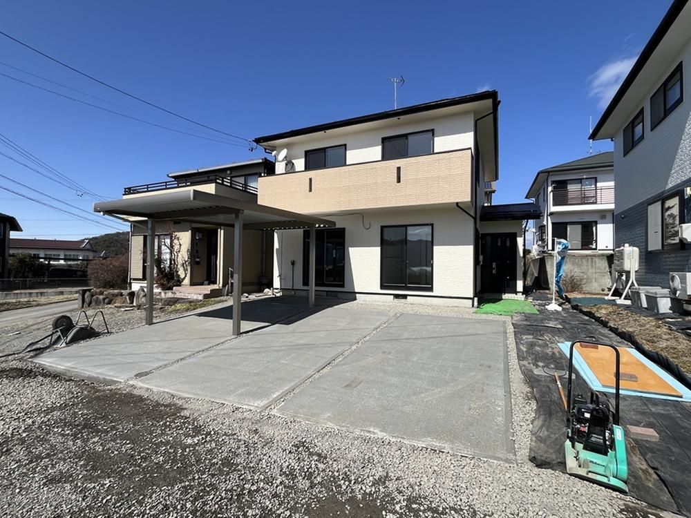 Renovated 4LDK House in Chino City, Nagano - Thumbnail 2