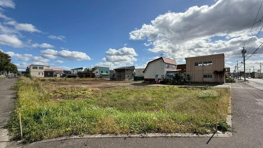Large 1752m2 Corner Land Plot in Shibetsu, Hokkaido - Thumbnail 2