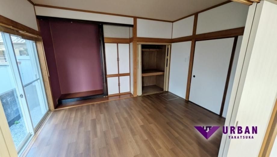 2LDK Partially Renovated House in Miyazaki City, 212m² Land - Thumbnail 2