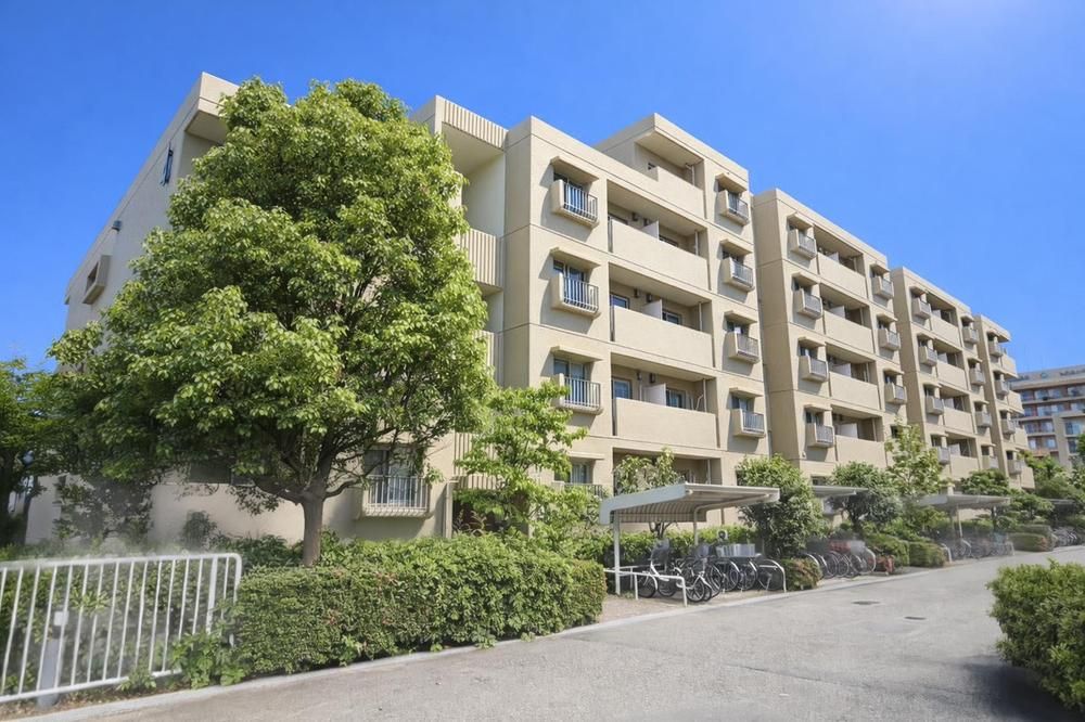 4LDK Apartment for Sale in Hiratsuka, Kanagawa - Thumbnail 3