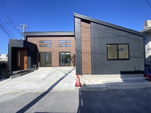 617 sqm Land for Sale in Onna, Okinawa - Thumbnail 2