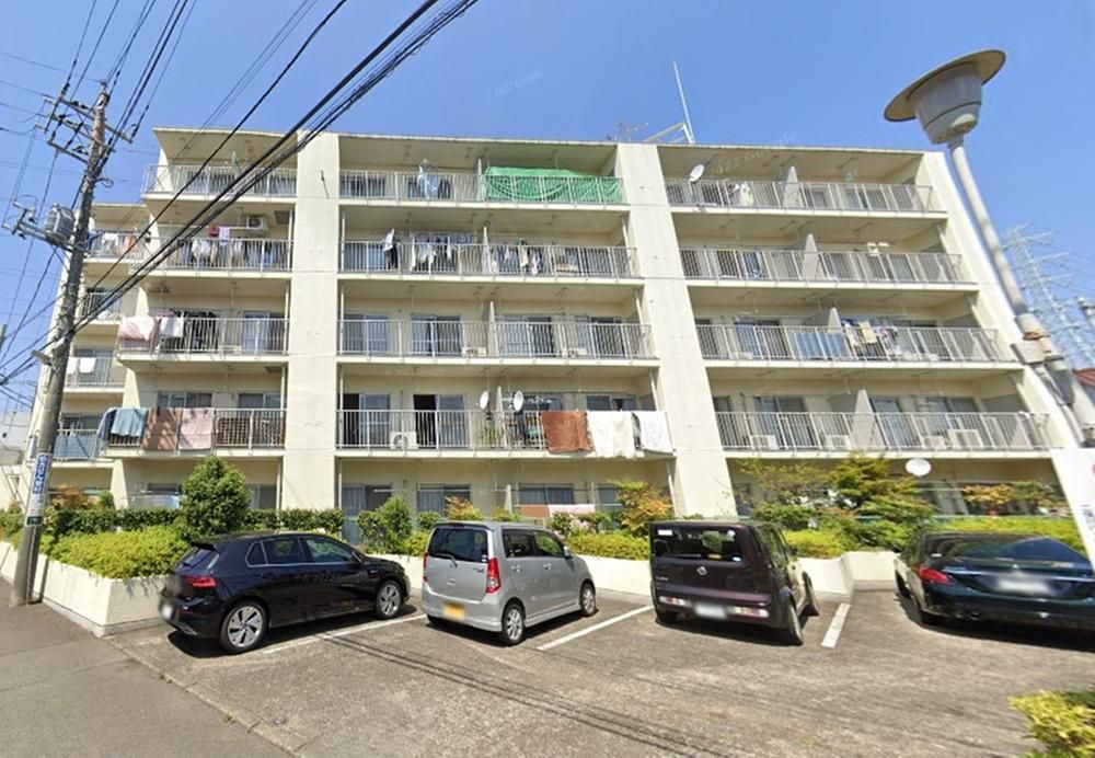 Fully Renovated 3LDK Apartment near Futamatagawa Station in Yokohama - Thumbnail 2