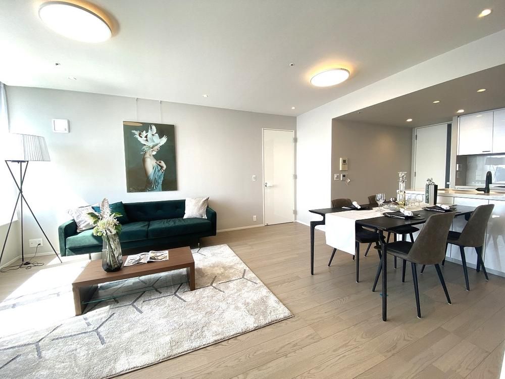 3LDK Apartment for Sale in Chuo City, Tokyo - Thumbnail 4