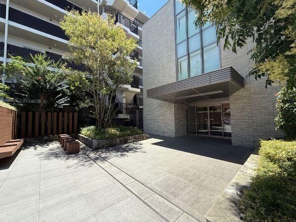 4LDK Apartment in Funabashi, Chiba for 48,800,000 Yen - Thumbnail 2