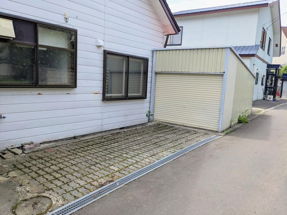 4LDK House for Sale on 341sqm Land in Otaru, Hokkaido - Thumbnail 3