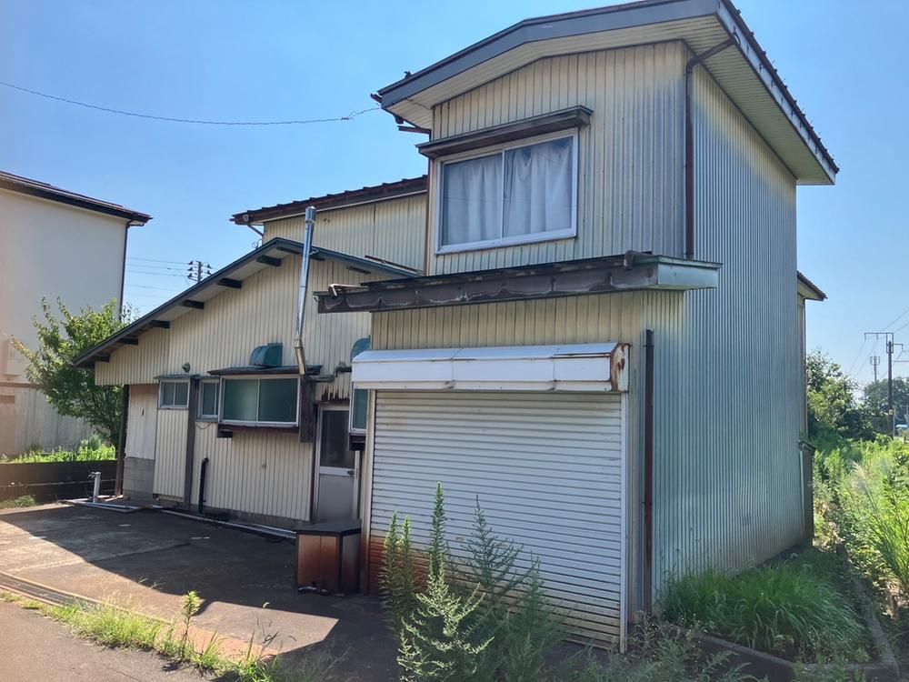 5DK House for Sale in Minamitakada, Joetsu, Niigata - 1.9M Yen - Thumbnail 2