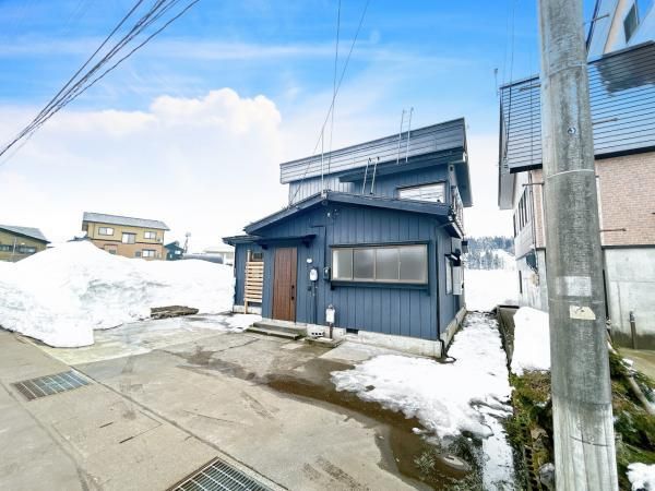 Renovated 4LDK House in Uonuma, Niigata - 1399万円 - Thumbnail 2