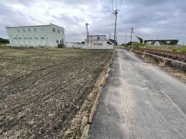 Large Corner Land for Sale in Toride, Ibaraki - 1,873 sqm - Thumbnail 2