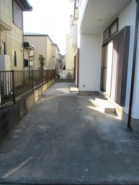 Renovated 4LDK House in Hamura, Tokyo - 95.42 sqm - Thumbnail 2