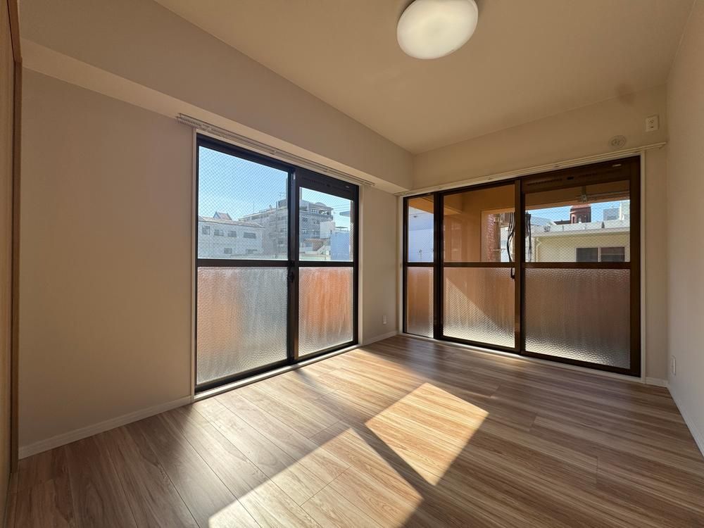 3LDK Apartment for Sale in Ginowan, Okinawa - 72.87 sqm - Thumbnail 4
