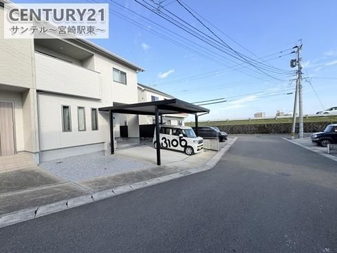 2LDK House for Sale in Miyazaki City, Miyazaki - 120 sqm, Solar Power - Thumbnail 3