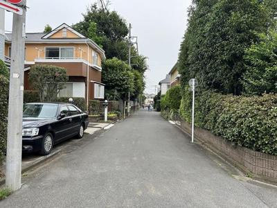 New 3LDK House in Nakano, Tokyo with Solar Panels — House, Nakano, Tokyo