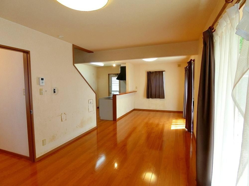 3LDK Resale House for Sale in Omura City, Nagasaki - 106 sqm - Thumbnail 3
