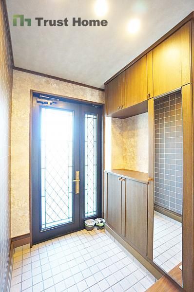 Renovated 4LDK House in Kita-ku, Kobe with Large Garden and Parking - Thumbnail 4