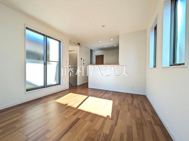 2022-Built 1LDK+S House in Nishitokyo, Near Koganei Park - Thumbnail 4