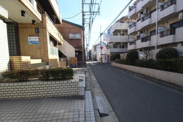 2DK Apartment for Sale in Takatsu-ku, Kawasaki, 43.51m2 - Thumbnail 4