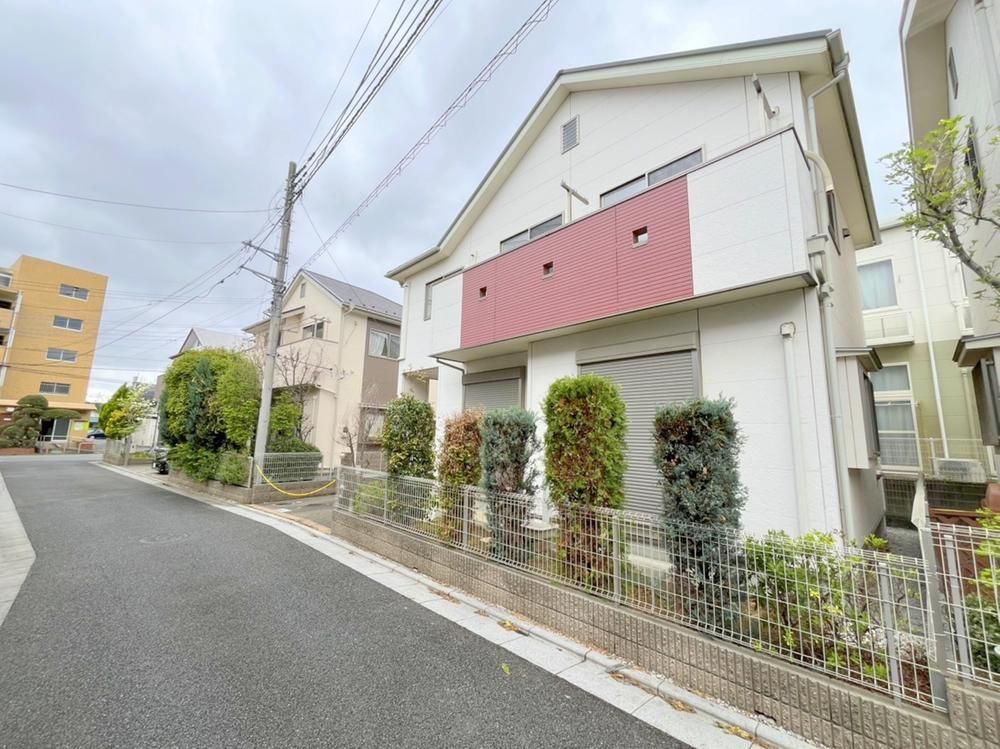 4LDK Detached House for Sale in Kita-ku, Saitama City - Thumbnail 3