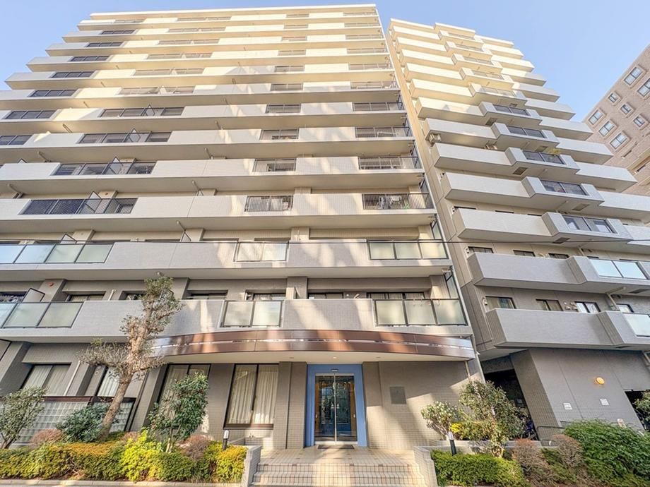 3LDK Apartment for Sale in Urawa, Saitama - 65m2 - Thumbnail 2