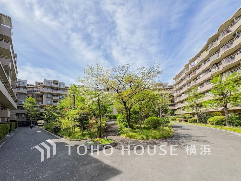 Renovated 3LDK Apartment for Sale in Tsurumi-ku, Yokohama - Thumbnail 3