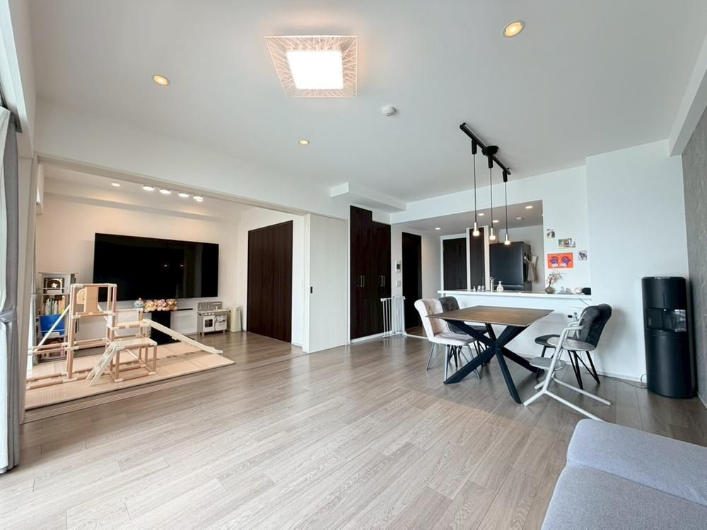 3LDK 85m² Apartment for Sale in Inzai, Chiba Near Chiba New Town Chuo Station - Thumbnail 4