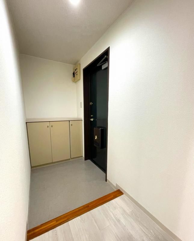 Renovated 3LDK Apartment in Tomakomai, Hokkaido - Thumbnail 3