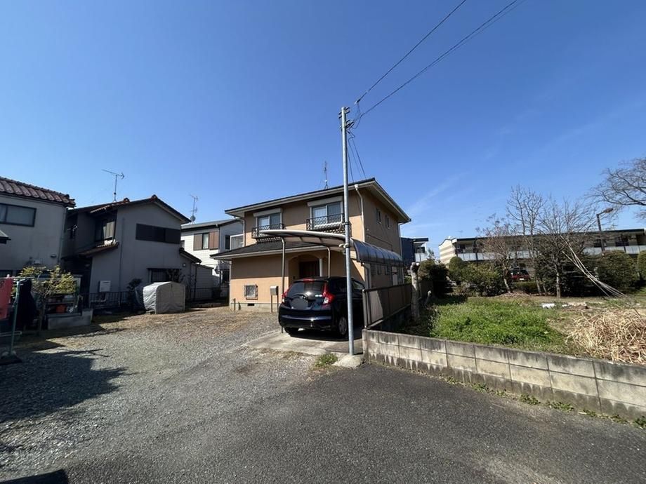 5LDK Detached House for Sale in Fuchu, Tokyo - 109 sqm - Thumbnail 3