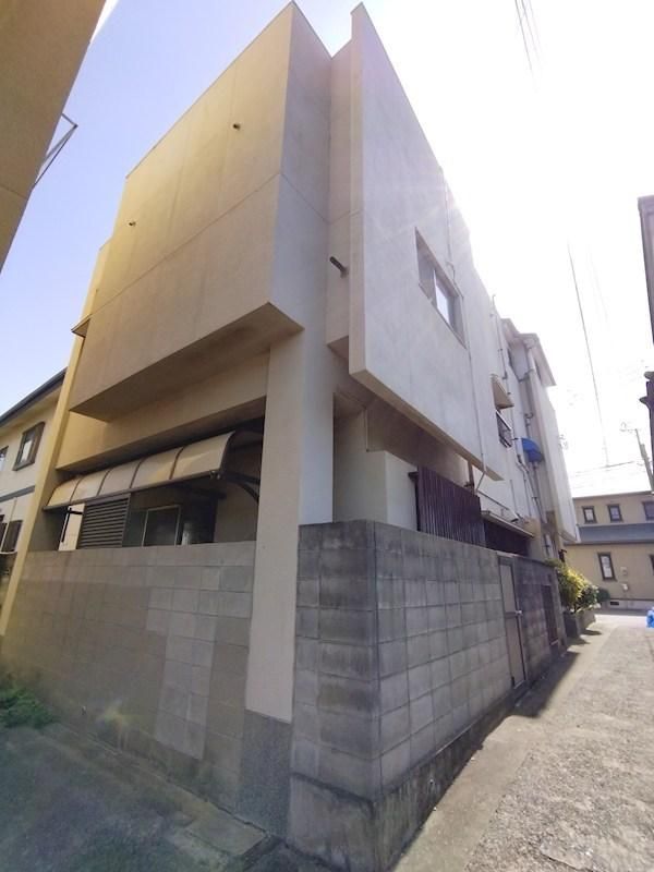 5LDK RC House for Sale in Yahatahigashi Ward, Kitakyushu - Thumbnail 2