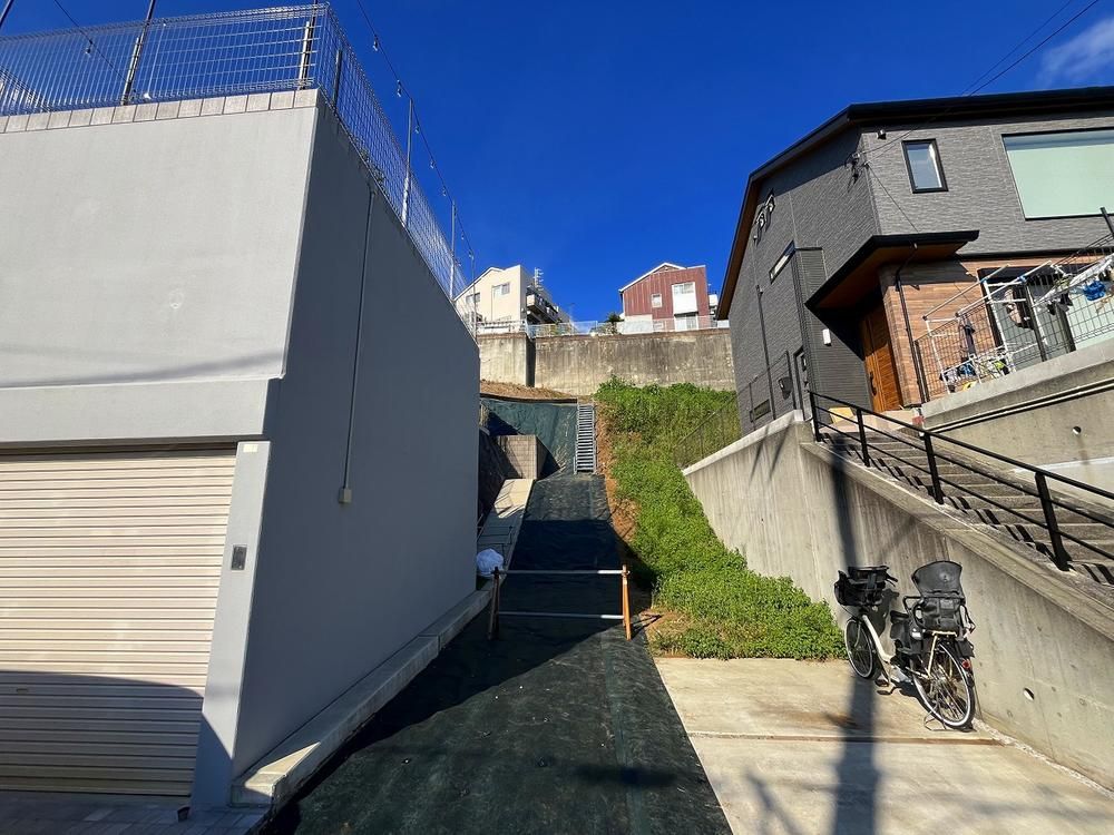 Land for Sale in Asao-ku, Kawasaki City - 328m2 - Thumbnail 4
