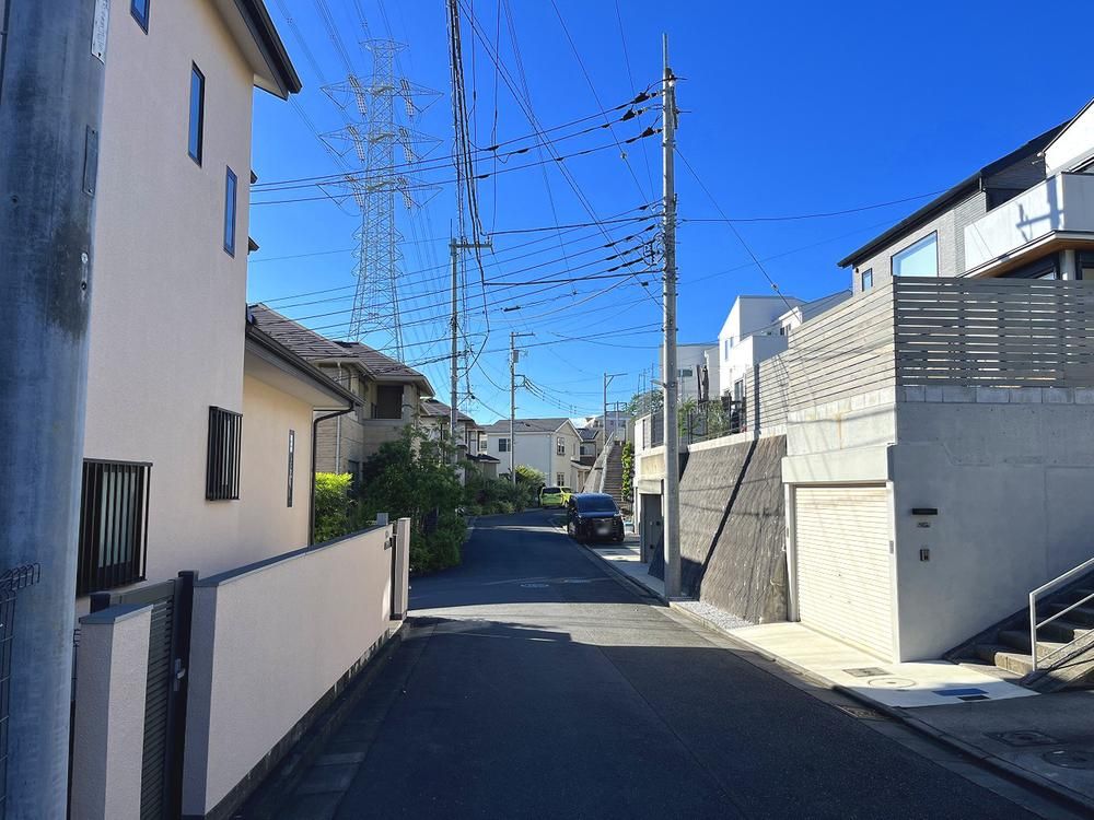 Land for Sale in Asao-ku, Kawasaki City - 328m2 - Thumbnail 3