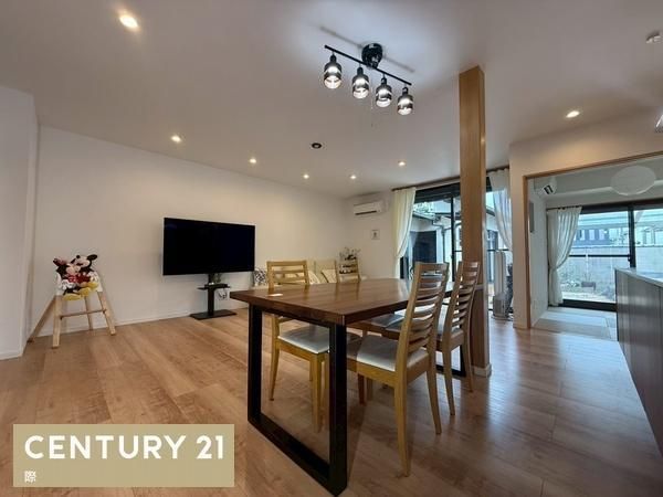 6LDKK Renovated House in Wakayama City with 187m2 - Thumbnail 4