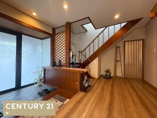 6LDKK Renovated House in Wakayama City with 187m2 - Thumbnail 3