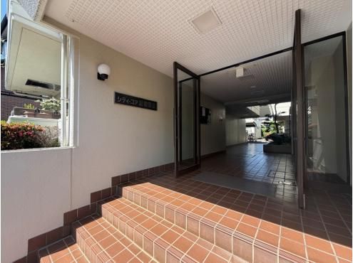3LDK Apartment for Sale in Urawa-ku, Saitama - Thumbnail 4