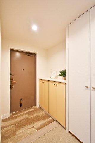 Renovated 3LDK Apartment in Saitama Kita-ku Near Nisshin Station - Thumbnail 4