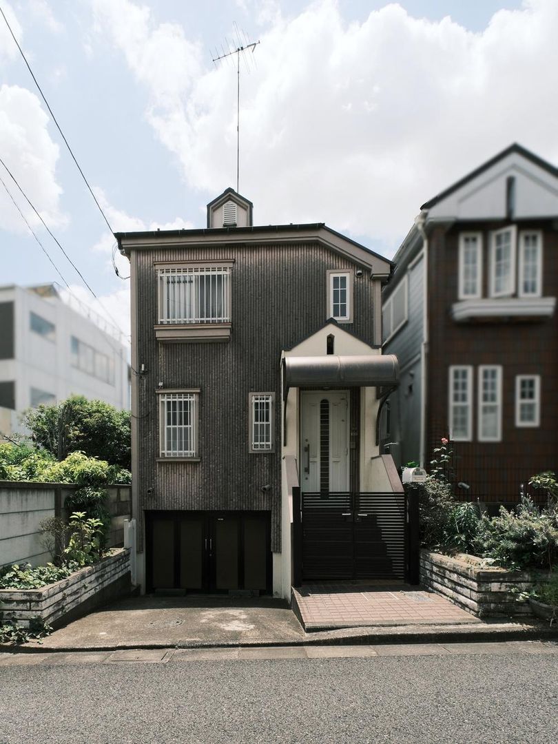 Land for Sale in Kita-Karasuyama, Setagaya-ku, Tokyo - Thumbnail 2