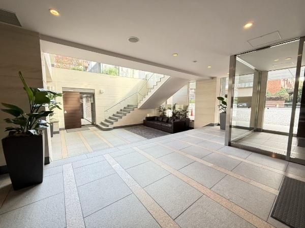2LDK Apartment in Toshima, Tokyo – City Terrace Mejiro - Thumbnail 3