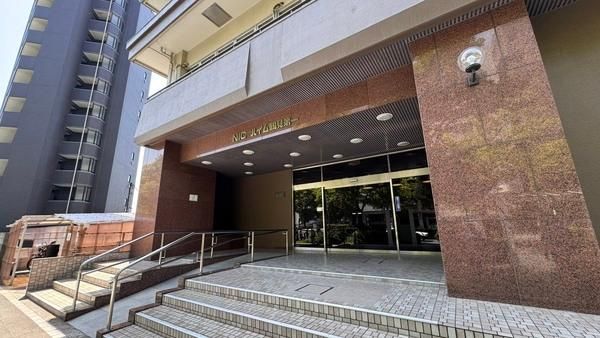 2DK Apartment for Sale in Tsurumi, Yokohama - 43.2m2 - Thumbnail 2