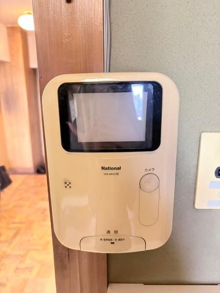 2DK Apartment for Sale in Tsurumi, Yokohama - 43.2m2 - Thumbnail 3
