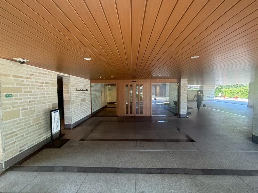 4LDK Apartment for Sale in Funabashi, Chiba - 100m2 - Thumbnail 3